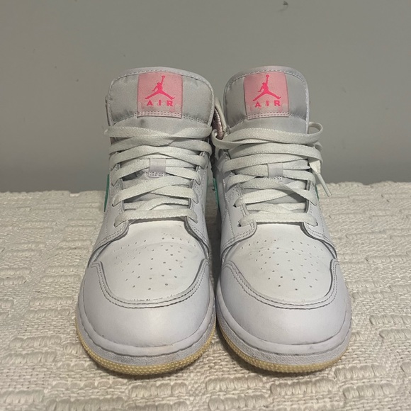 Air Jordan 1 Mid SE GS “Ice Cream” - Picture 2 of 5